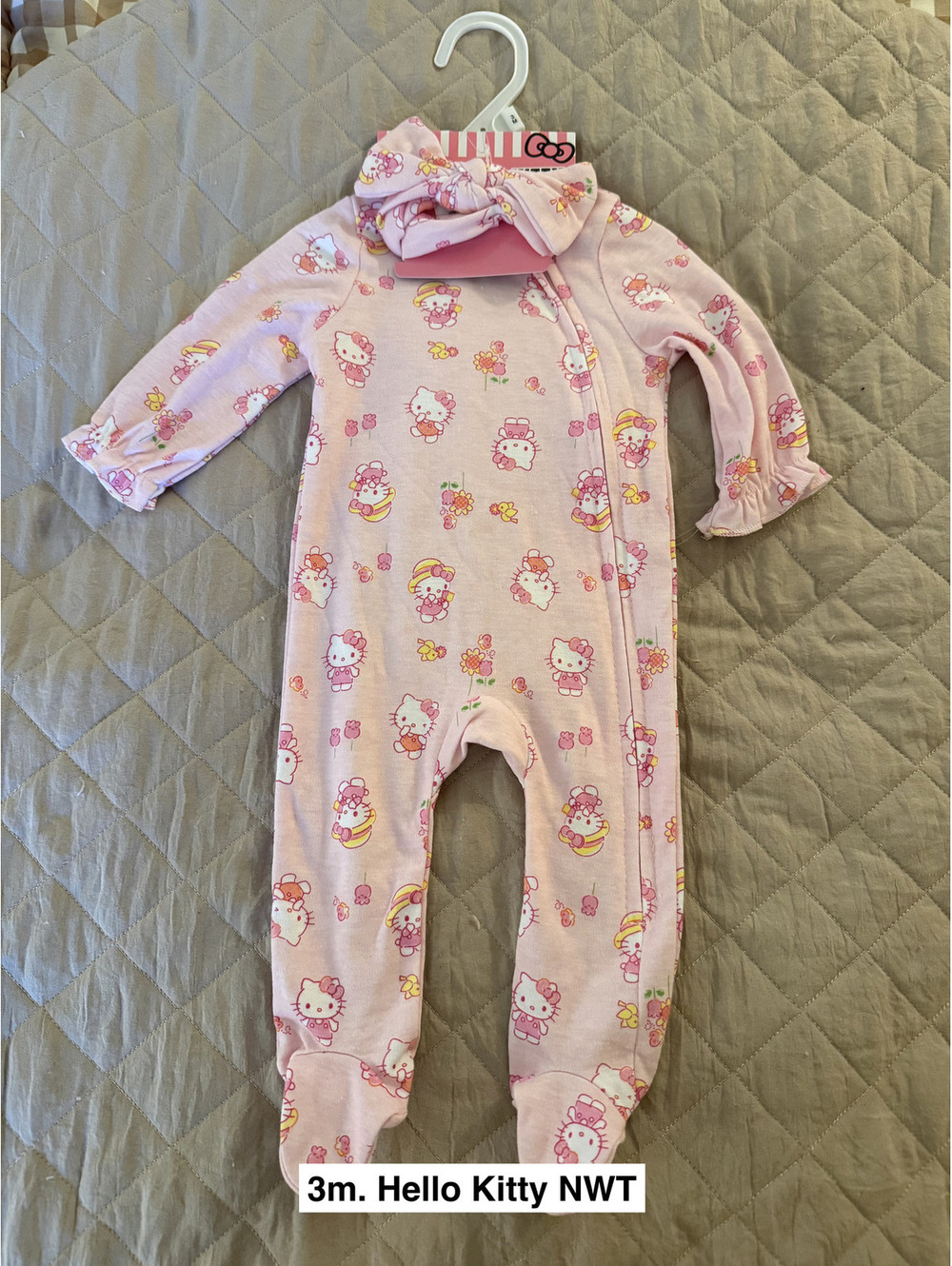 3-6m. Hello Kitty Footie Sleeper NWT